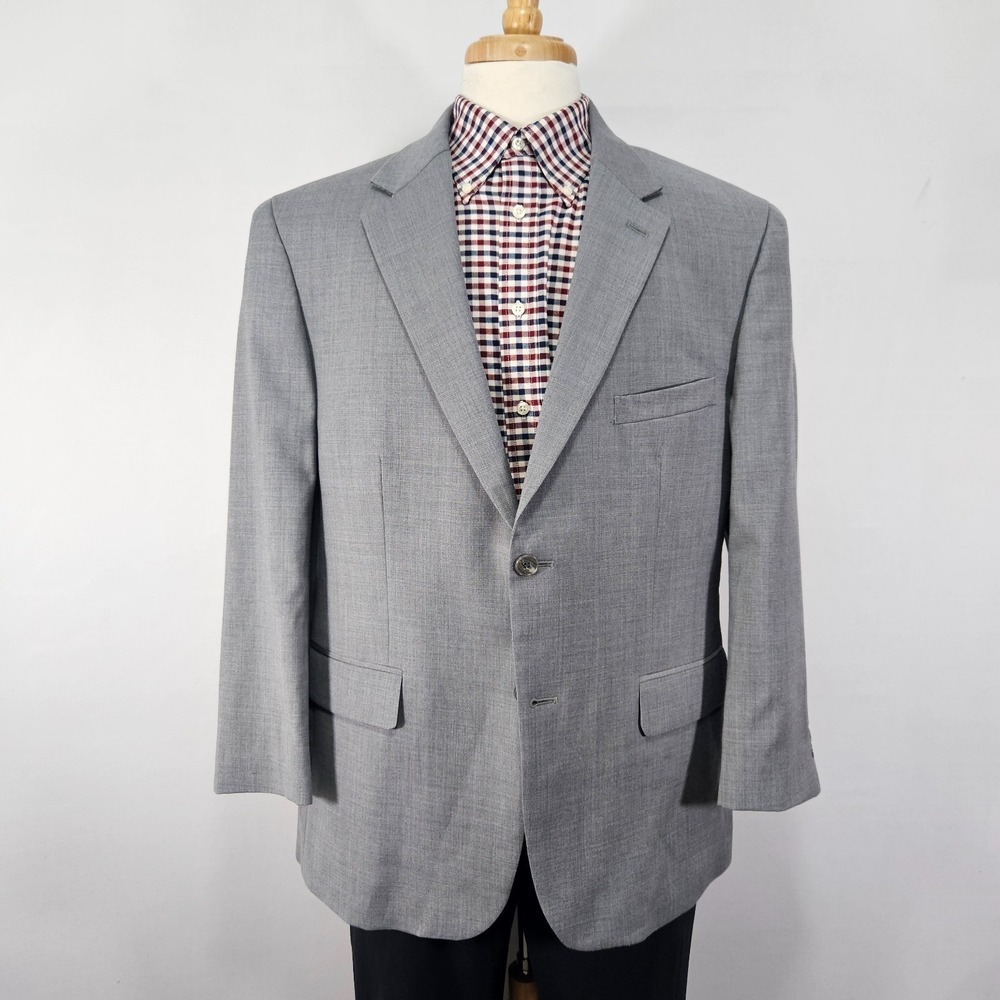 JOS A BANK Men's Sport Coat Blazer Two Button Gray Wool Spandex Size 46S